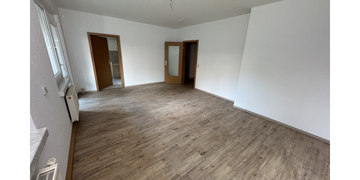 Wohnen mit Mehrwert: 2-Raum-Wohnung mit großzügigem Doppel-Wintergarten in Gera-Bieblach! - Erdgeschoßwohnung Gera Alt-Bieblach | Angebot:27082956