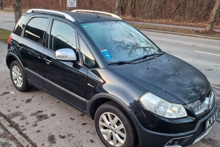 Fiat Sedici 105.000 km 4.999 &euro; MÜNCHEN 80995