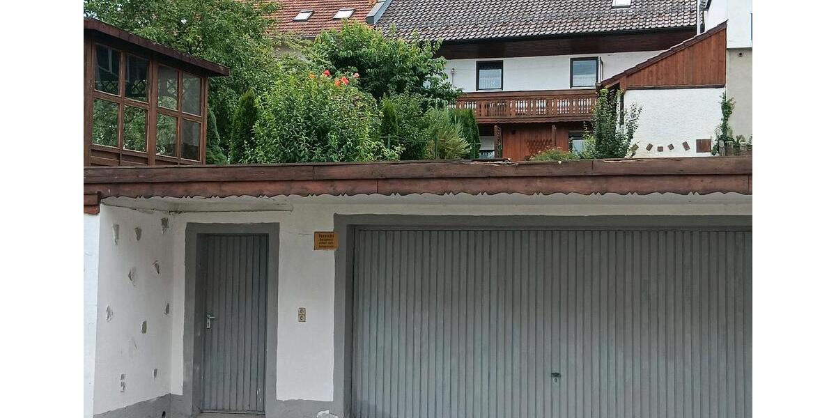 Reihenhaus Osterhofen - 8 Zimmer, 160 m&sup2;, 222.000&euro; | Angebot:26991776