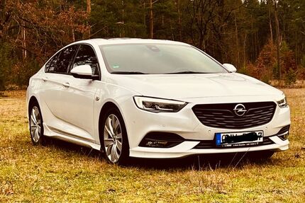 Opel Insignia 132.000 km 16.500 &euro; Loitz 17121