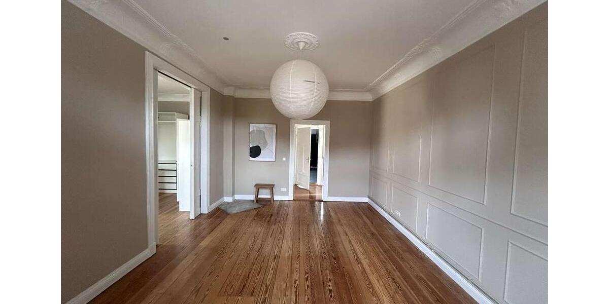 Einfamilienhaus Flintbek - 6 Zimmer, 210 m&sup2;, 2.730&euro; | Angebot:25406327