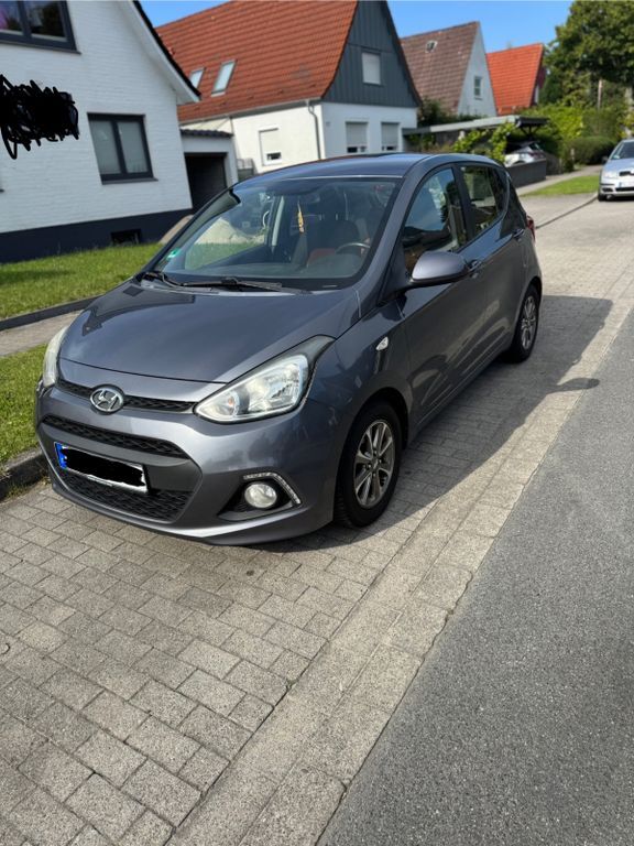 i10