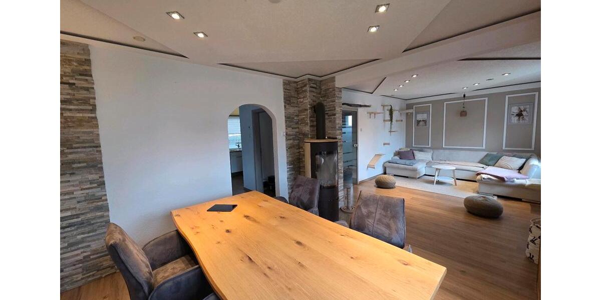 Einfamilienhaus Kirchlengern - 7 Zimmer, 149 m&sup2;, 320.000&euro; | Angebot:27126218