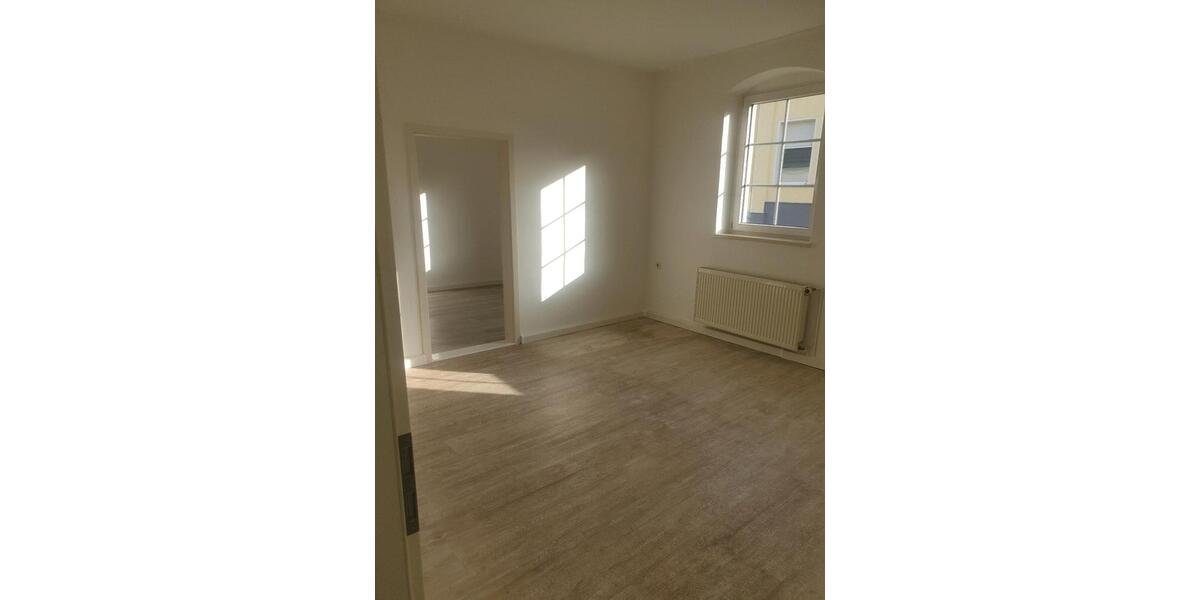 Erdgeschoßwohnung Bördeland - 4 Zimmer, 90 m&sup2;, 742&euro; | Angebot:25451808