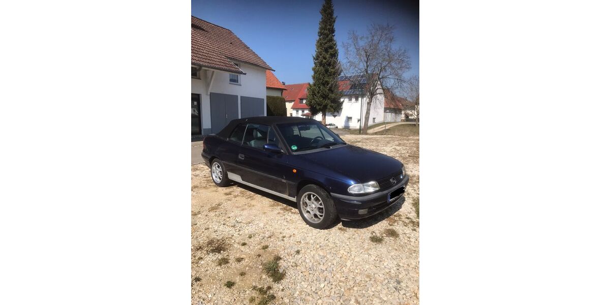 Opel Astra 78.800 km 900 &euro; Römerstein 72587