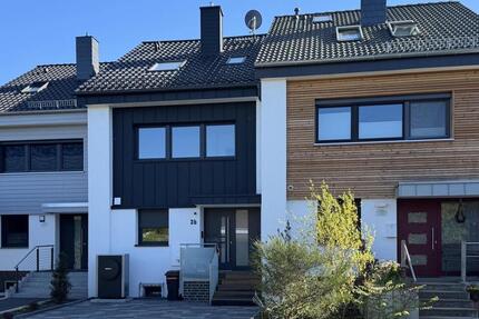 Haus Burgdorf - 4 Zimmer, 145 m&sup2;, 2.100&euro; | Angebot:26279393