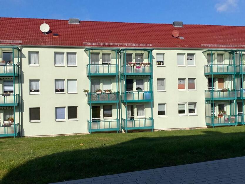 vermiete schöne 3 ZKB Balkon Wohnung in Deuna zimmer