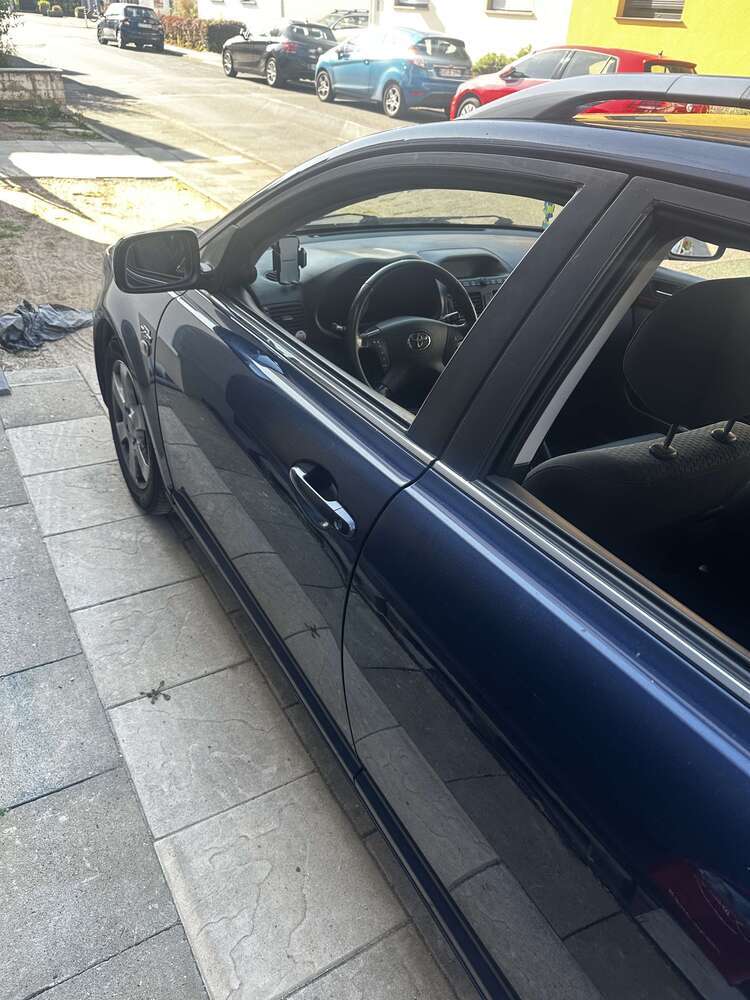 Avensis