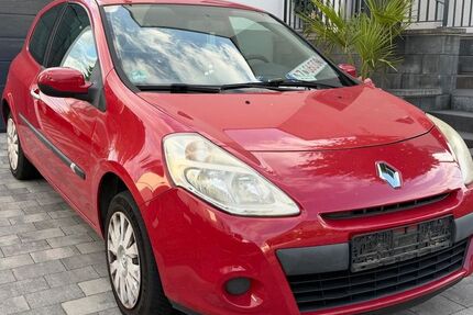 Renault Clio 162.000 km 2.300 &euro; Alzey 55232