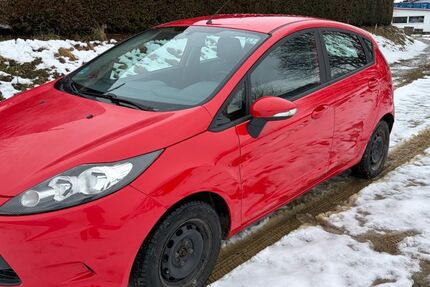 Ford Fiesta 108.000 km 2.900 &euro; Inning am Holz 84416