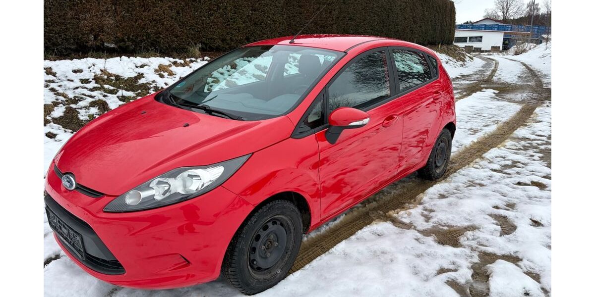 Ford Fiesta 108.000 km 2.900 &euro; Inning am Holz 84416