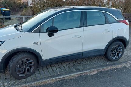 Opel Crossland (X) 31.159 km 11.200 &euro; Erlangen 91058