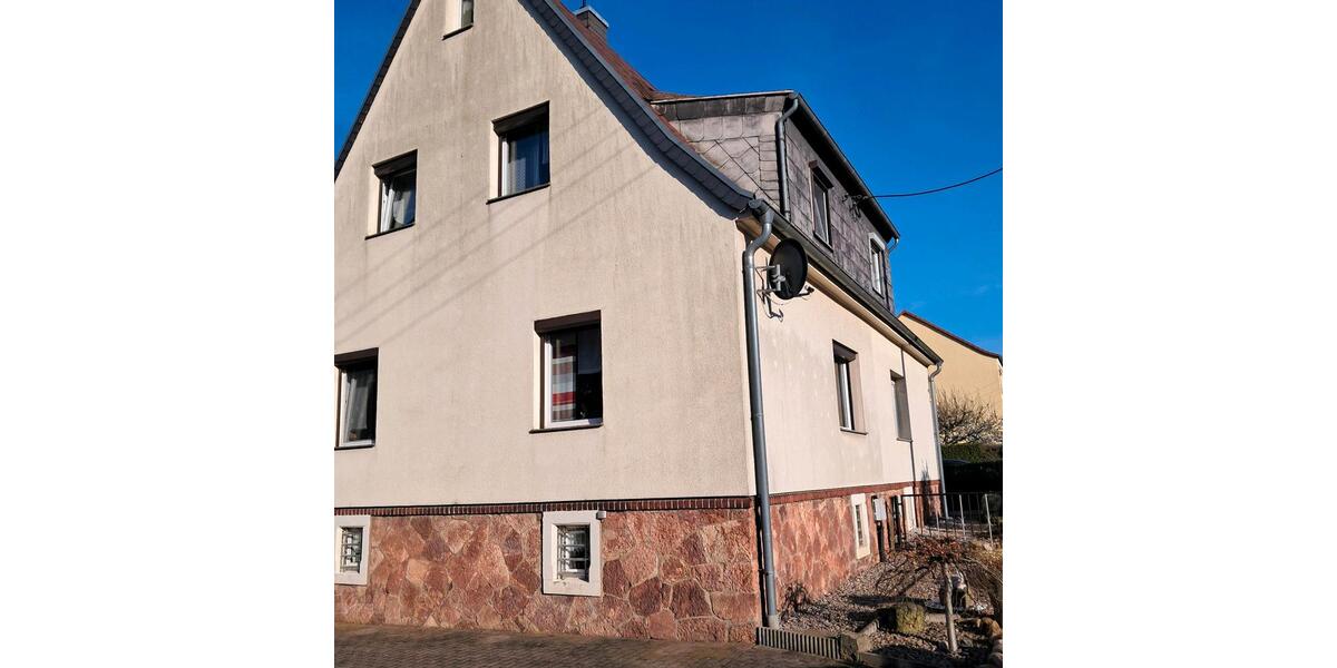 Doppelhaushälfte Wermsdorf - 3.5 Zimmer, 95 m&sup2;, 220.000&euro; | Angebot:26236457