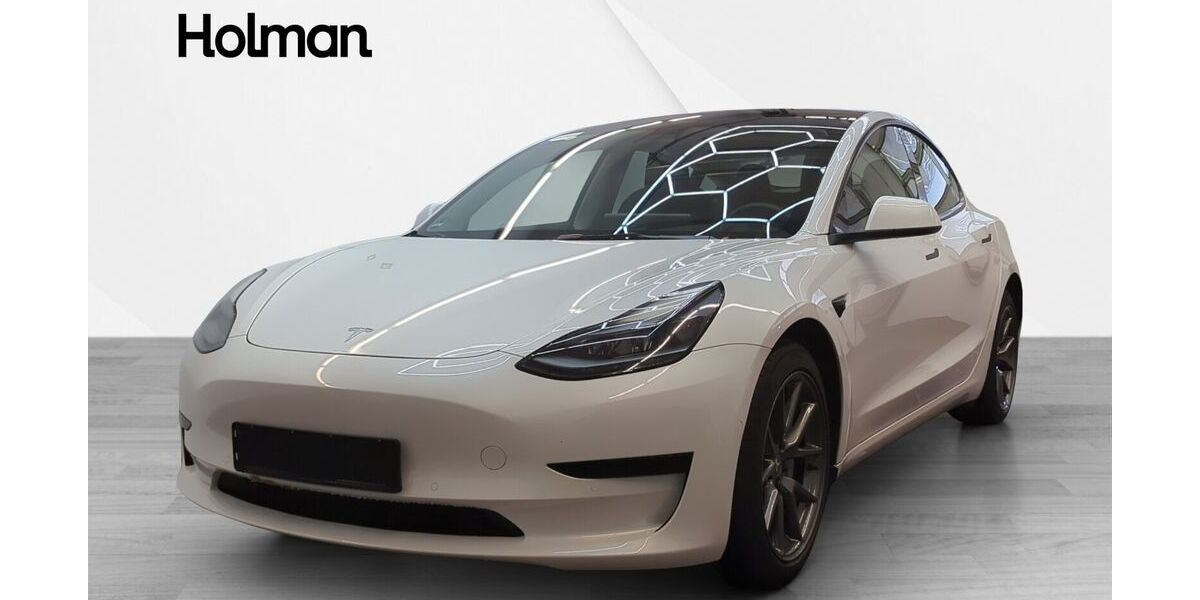 Tesla Model 3 40.814 km 24.740 &euro; Eschborn 65760