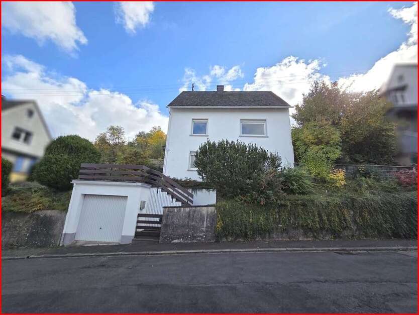Haus zum Kaufen in Idar-Oberstein 143.000 € 124 m² 5 zimmer