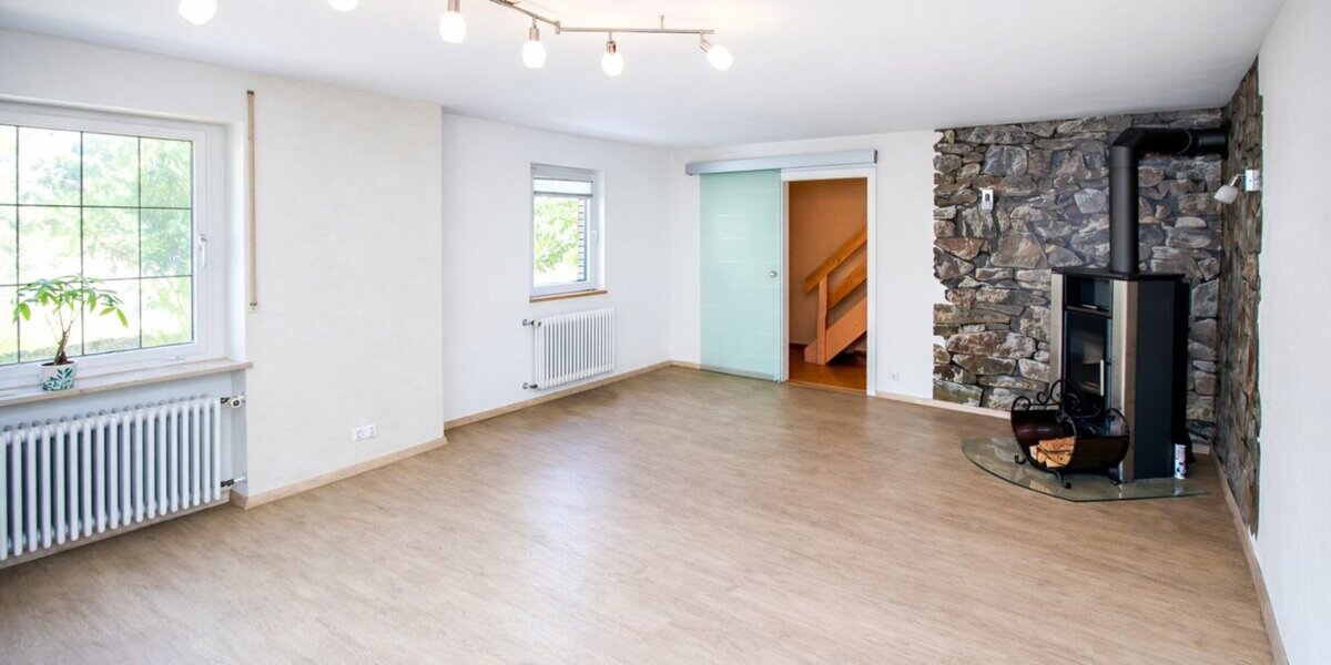 Einfamilienhaus mit Traumgrundstück direkt am Neckar in Rottweil-Bühlingen - Einfamilienhaus Rottweil-Bühlingen Bühlingen | Angebot:27070327