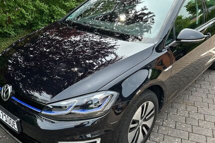 VW Golf 36.000 km 15.900 &euro; Pansdorf 23689