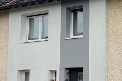 Haus Lüdenscheid Staberg - 4 Zimmer, 115 m&sup2;, 1.250&euro; | Angebot:24851140