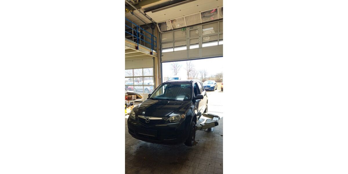 Mazda 2 117.433 km 2.900 &euro; Schenefeld 22869