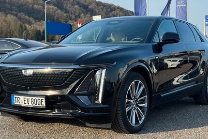 Cadillac Andere 17.000 km 49.980 &euro; Trier 54294