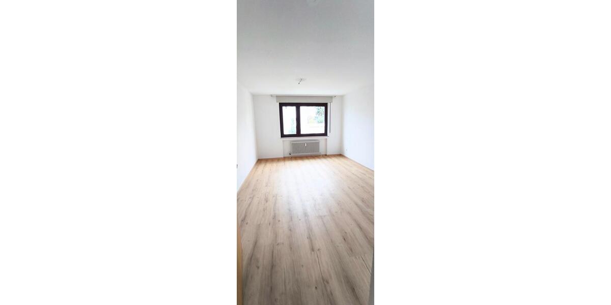 Etagenwohnung Weinsberg - 3.5 Zimmer, 86 m&sup2;, 1.290&euro; | Angebot:26185026