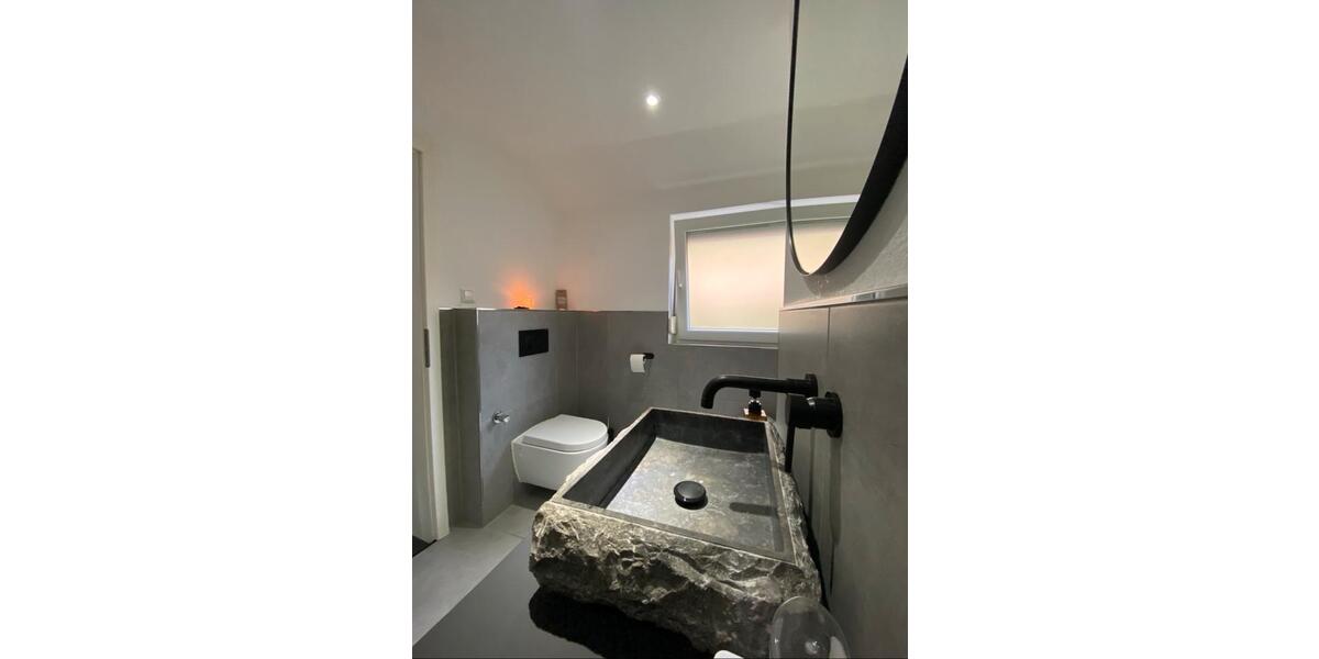 Doppelhaushälfte Calw - 7 Zimmer, 150 m&sup2;, 375.000&euro; | Angebot:25498592