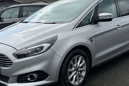 Ford S-Max 202.000 km 9.500 &euro; Bergisch Gladbach 51469