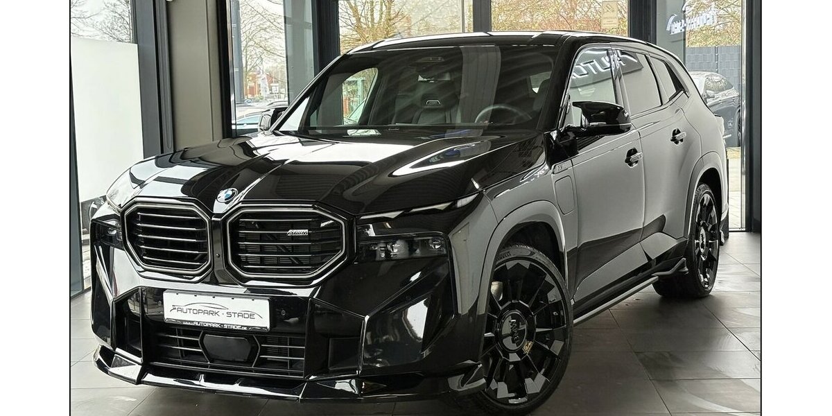BMW XM 50e 23 Zoll Umbau VOLL Black 9.900 km 117.790 &euro; Stade 21682