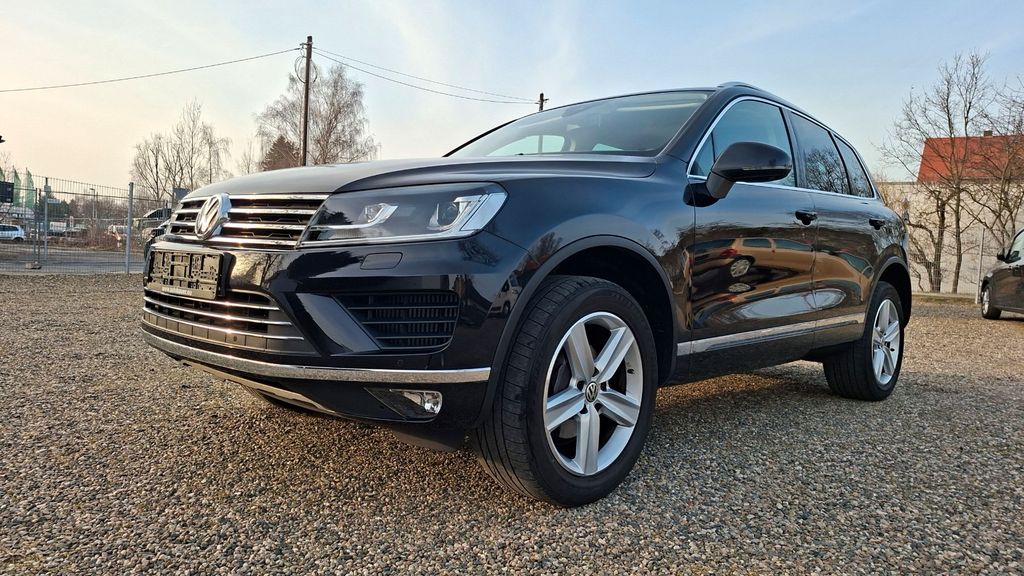 VW Touareg 158.386 km 18.400 &euro; Dresden 01328