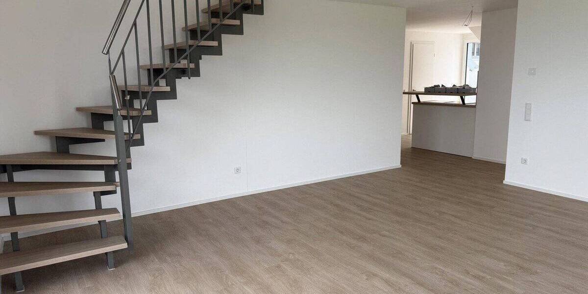 Etagenwohnung Dortmund Lichtendorf - 4 Zimmer, 114 m&sup2;, 1.822&euro; | Angebot:26898785