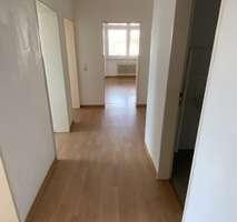 Helle 3 Zimmer Wohnung in Großostheim-Ringheim 3 zimmer