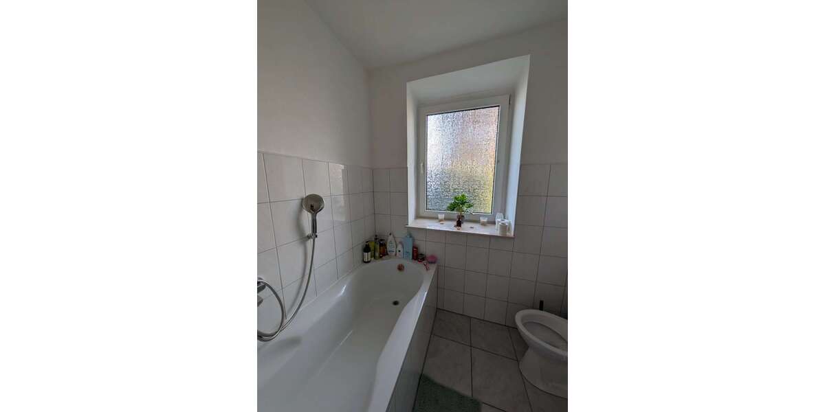 Löhne-Gohfeld — bezugsfreies Anlageobjekt mit Entwicklungspotenzial - Anlageobjekt Löhne / Besebruch Besebruch | Angebot:27254349