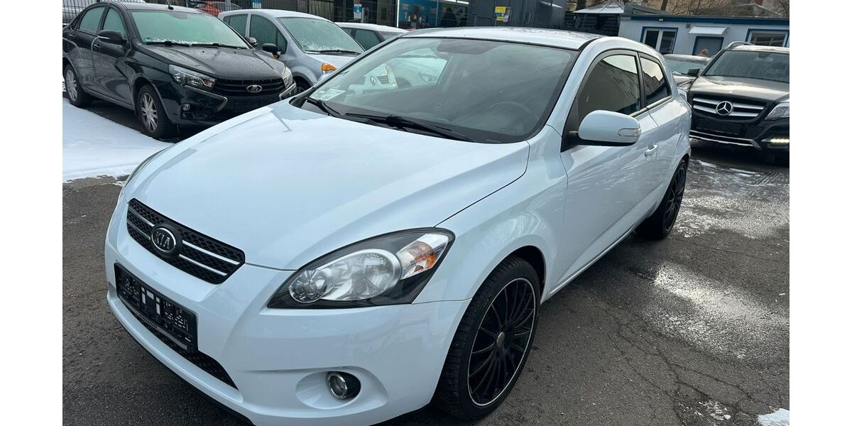 Kia ceed / Ceed 249.500 km 2.450 &euro; Berlin 12347