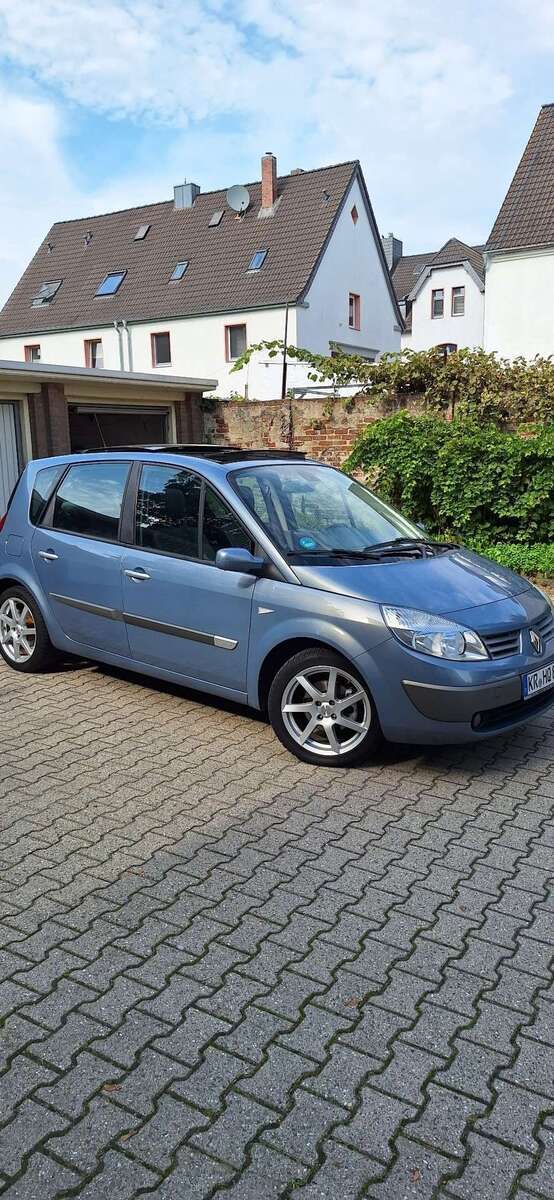 Renault Scenic 71.000 km 4.500 € Krefeld 47807