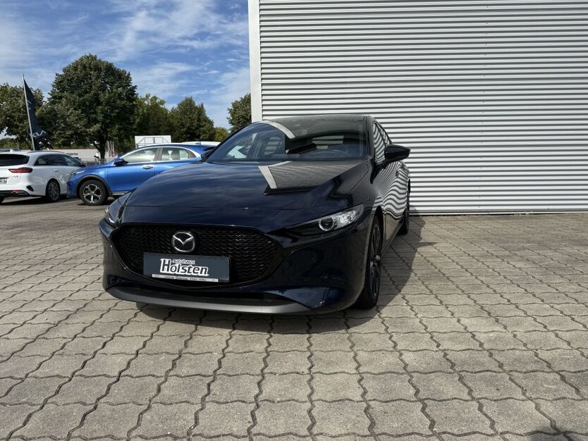 Mazda 3 41.289 km 21.890 € Stade 21684
