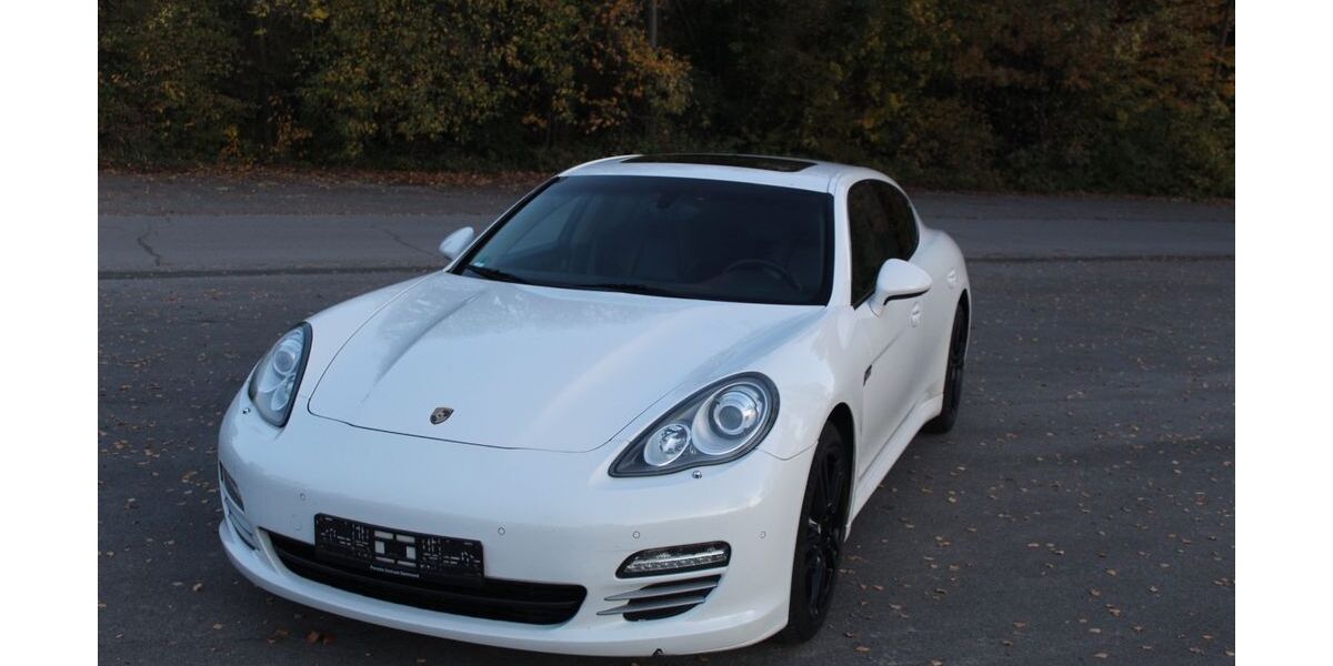 Porsche Panamera 237.000 km 17.500 &euro; Lünen 44532