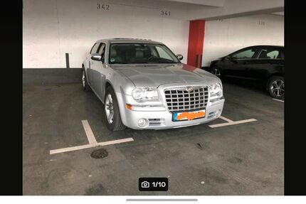 Chrysler 300C 135.000 km 5.900 &euro; Köln 51065