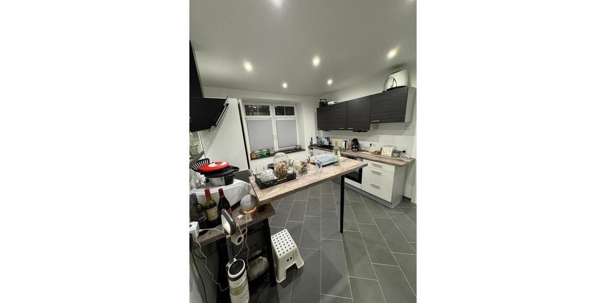 Etagenwohnung Bad Liebenstein - 4 Zimmer, 100 m&sup2;, 1.050&euro; | Angebot:25340222