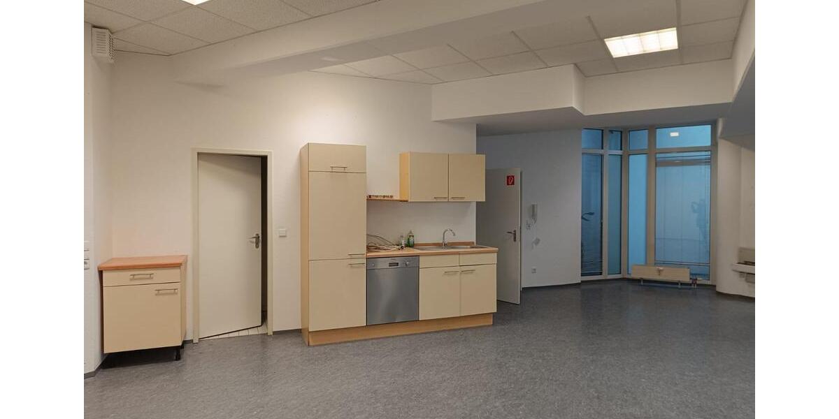 Ladenfläche 126qm +52qm Ladengeschäft mit Fensterfront zimmer