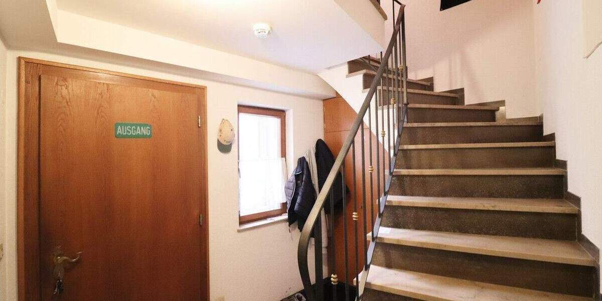 Mehrfamilienhaus, Wohnhaus Rothenburg - 5 Zimmer, 211 m&sup2;, 800.000&euro; | Angebot:25679000