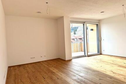 Wunderschöne Neubau-3-Zimmer-Wohnung mit Balkon