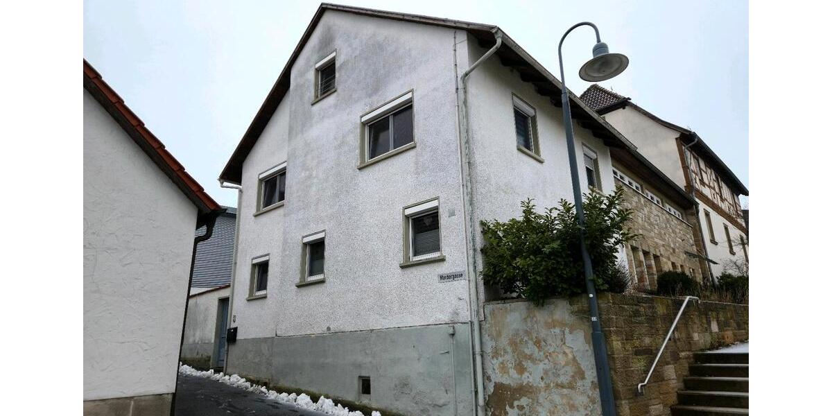 Einfamilienhaus Stadtlauringen - 5 Zimmer, 116 m&sup2;, 165.000&euro; | Angebot:26421538