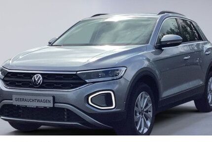 VW T-Roc 13.258 km 26.995 &euro; Salzkotten 33154