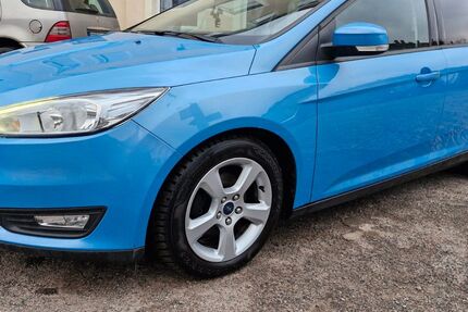 Ford Focus 142.967 km 6.799 &euro; Dresden 01239