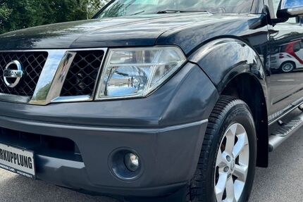 Nissan Navara 312.000 km 5.990 &euro; Schweinfurt 97424