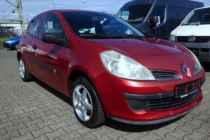 Renault Clio 77.000 km 3.300 &euro; Münster 48165