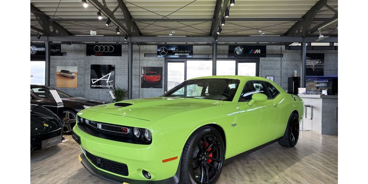 Dodge Challenger 6.799 km 48.990 &euro; Remscheid 42859