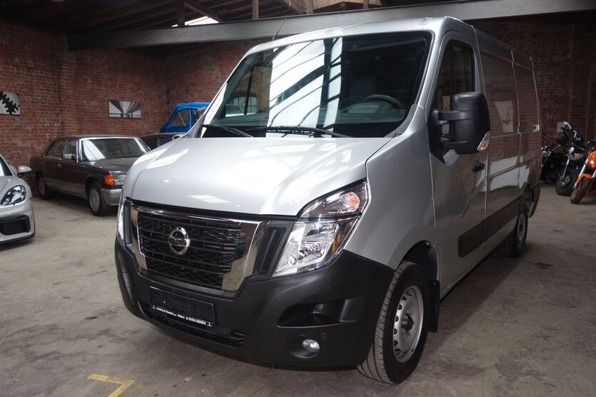 Renault Master 18.047 km 29.980 € Hilden 40721