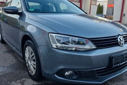VW Jetta 287.000 km 1.690 &euro; Augsburg 86167