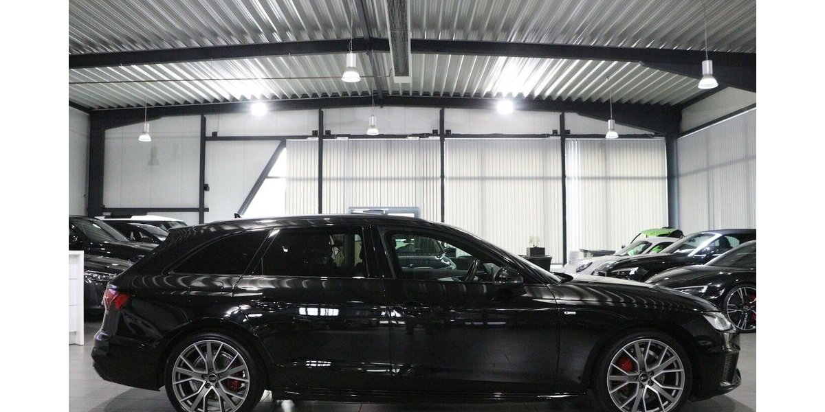 Audi A4 Avant 40 TDI Q S-LINE-COMPETITION-PLUS BLACK 125.000 km 28.777 &euro; Hamm 59077